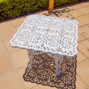 Spider Table 90cm (Square)